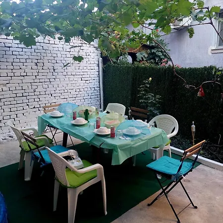 Daire Bekyarov House - Location- In The Heart Of The Town